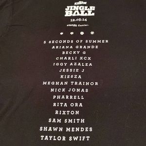 Jingle Ball Concert Shirt 2014 !! Desirable & Collectible